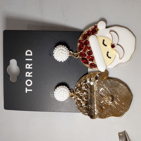 Torrid, Santa earrings - Picture 3 of 7